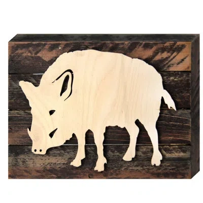Designocracy Antique Style Wild Boar Vintage Wall Décor In Cream