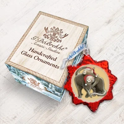 Designocracy Keepsake Cuddling Kitties Keepsake Holiday Shaped Ornament
