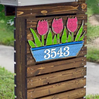 Designocracy Tulips Pot Wall Mount