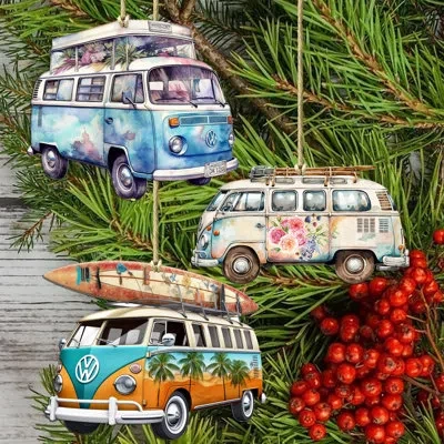 Designocracy Wooden Ornaments Set  Holiday Shaped Ornament