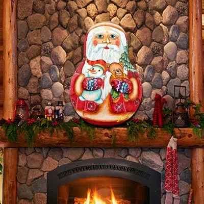 Designocracy Wooden Santa Sign In Multicolor