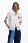 Desigual Embroidered Eyelet Short Sleeve Cotton Button-up Shirt In White