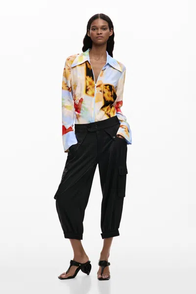 Desigual Cargo Capri Pants In Black