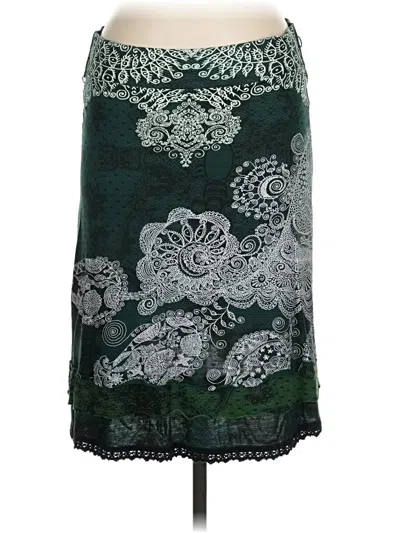 Pre-owned Desigual Casual Skirt In Green