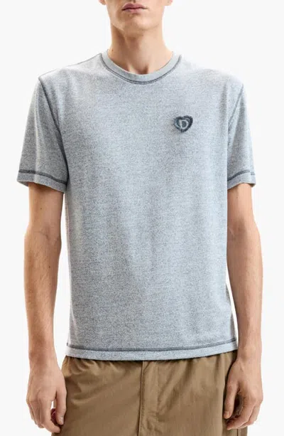 Desigual Heart Patch T-shirt In Black
