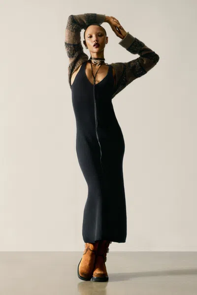Desigual Long-sleeved Knit Dress In Black