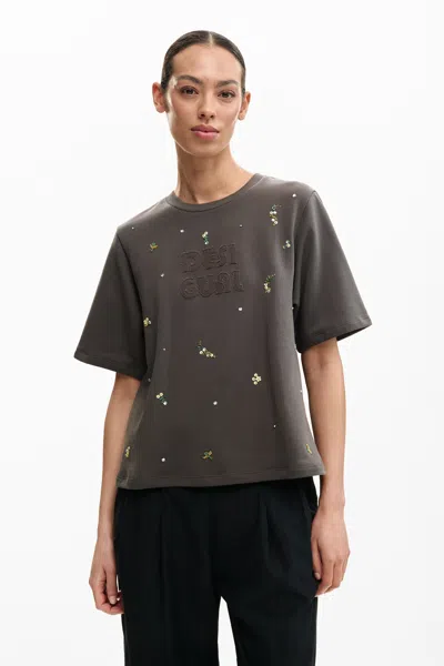Desigual Plain T-shirt Appliques In Brown