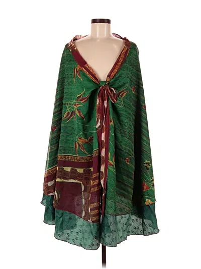 Pre-owned Desigual Poncho In Green