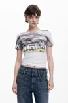 Desigual ヤシの木柄の半袖tシャツ In Black