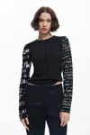 Desigual T-shirt In Black