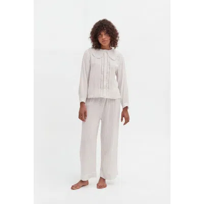 Desmond & Dempsey Fancy Collar & Pocket Trouser Pajama Set In White