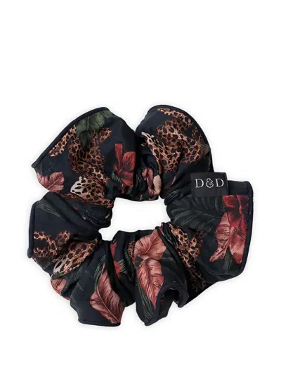 Desmond & Dempsey Floral-print Scrunchie In Black