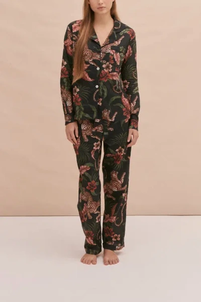 Desmond & Dempsey Long Pajama Set In Animal Print