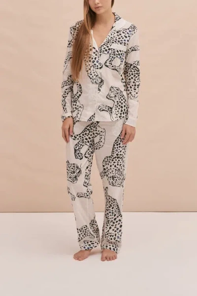 Desmond & Dempsey Long Pajama Set In Animal Print