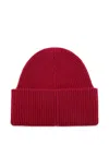 Destin Ribbed Beanie In Red