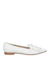 Detail Woman Loafers White Size 7 Leather
