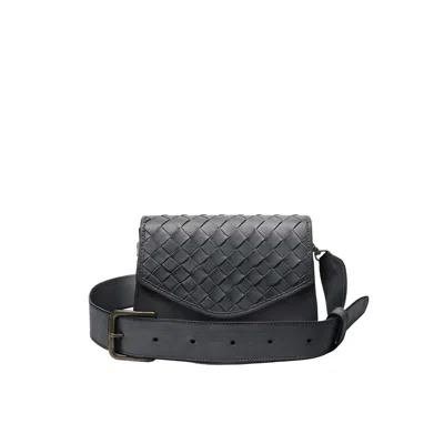 Deux Mains Women's Woven Leather Belt Bag - Black