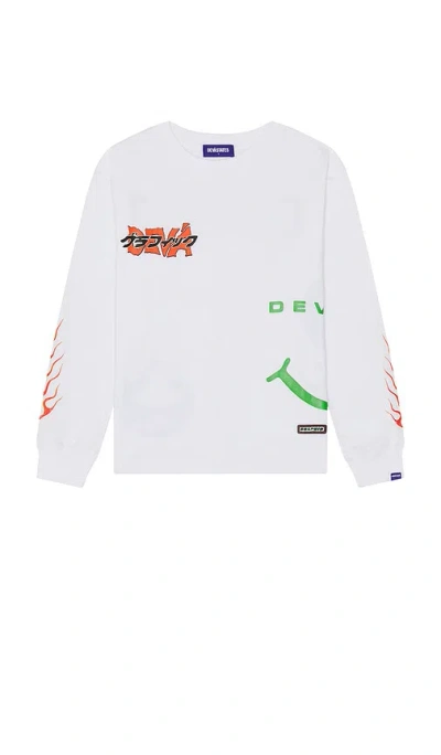 Deva States Across Long Sleeve Tee In 白色