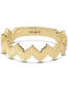 Devata Ribbed Zig Zag Ring In Gold