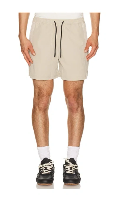 Devereux Golf The Ripstop Cargo Short In Beige