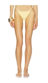 Devon Windsor Peyton Bottom In Yellow