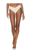 Devon Windsor Valen Bottom In White