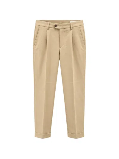 Devore Plissierte Hose Mit Umschlag In Neutral