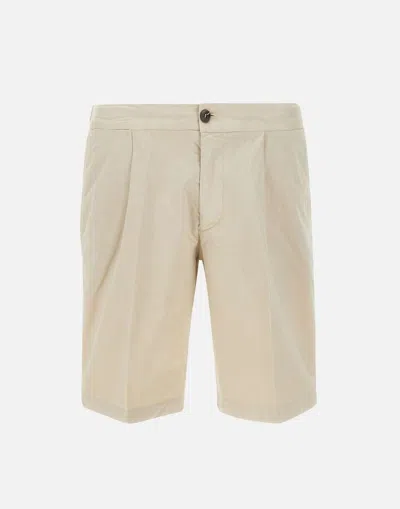 Devore ' Shorts In Neutral
