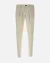 Devore Pleated Trousers In White
