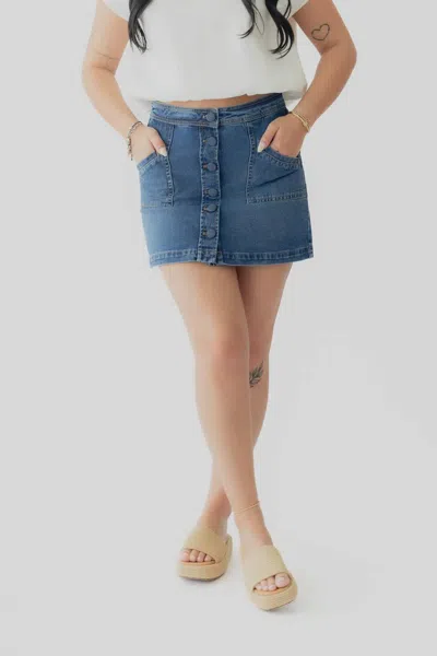 Dex Button Front Mini Skirt In Medium Denim Wash In Blue