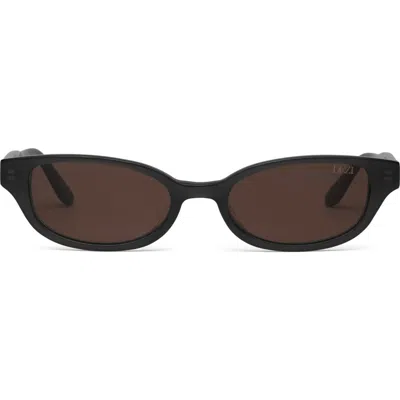 Dezi Gia Rectangular Gradient Sunglasses In Brown