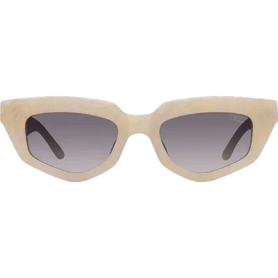 Dezi On Read 49mm Cat Eye Sunglasses In Limestone/smoke Faded