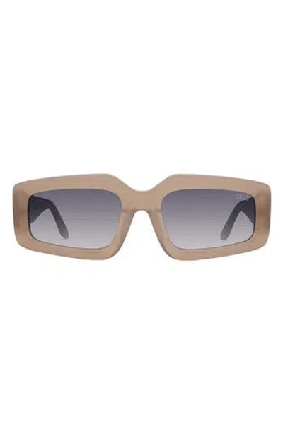 Dezi Read The Room Gradient Square Sunglasses