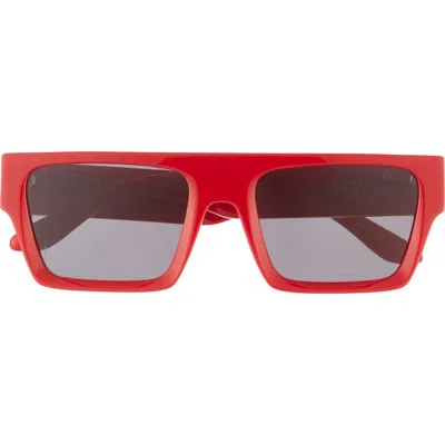 Dezi Slick 55mm Shield Sunglasses In Slick Cherry/dark Smoke