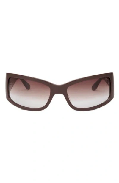 Dezi X Monet Montay 61mm Shield Sunglasses In Brown/brown Gradient