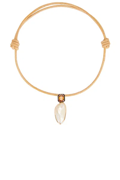 Dezso By Sara Beltr?n 18k Gold Shell Necklace In Citrine  Shell  & Tan Leather