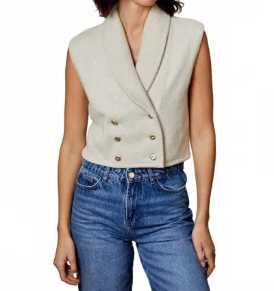 Dh New York Sleeveless Sweater Vest In Cream In White