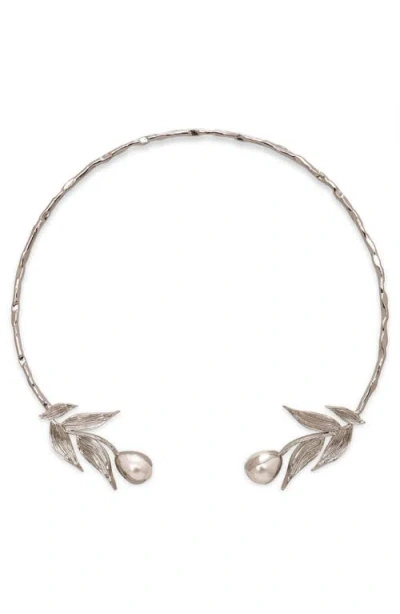 Dhwani Bansal Reva Choker In Metallic