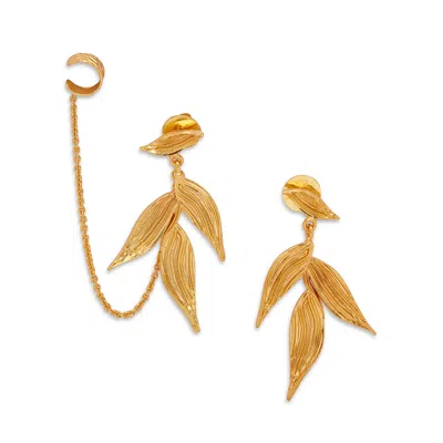 Dhwani Bansal Women's Gold Isaro Mini Ear Cuff