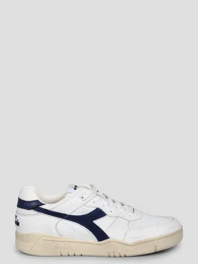 Diadora B. 560 Used Trainers In White