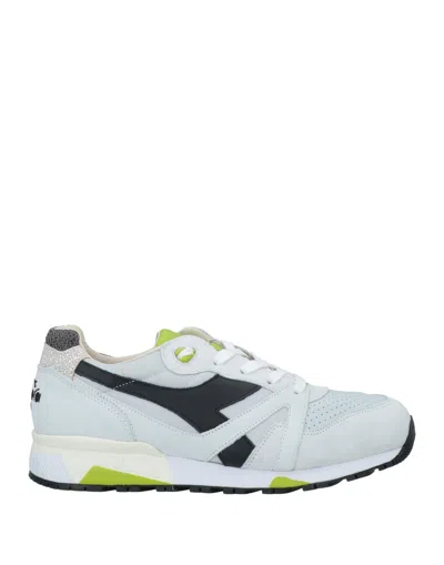 Diadora Sneakers In Grey