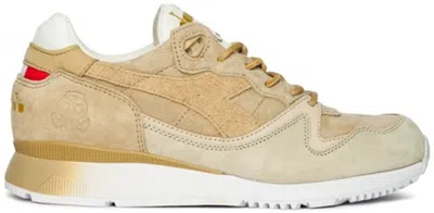 Pre-owned Diadora Men's  V7000 Footpatrol Macchiato Sneakers In Beige Chai Tea In Brown