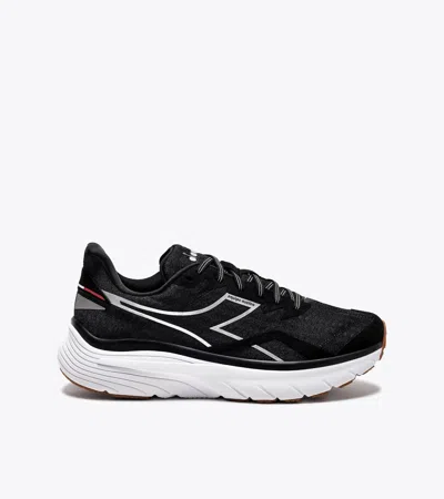 Diadora Men's Equipe Nucleo Shoes In Black/silver In Black