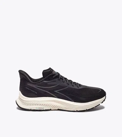 Diadora Men Mythos Blushield Vortice 9 Hip Running Shoes In Black/steel Gray