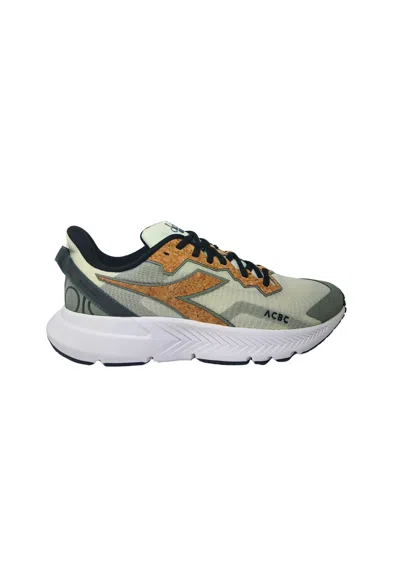 Diadora Men's Shoes  Sneakers Mythos Blushield, White-grey