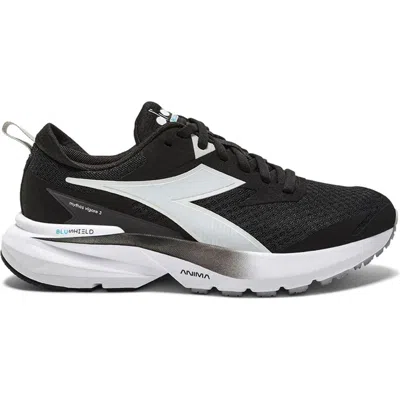 Diadora Mythos Vigore 3 Running Shoe In Black