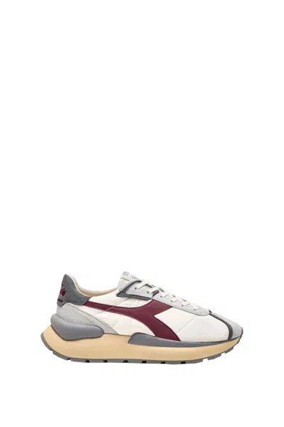 Diadora Trainers In White/red