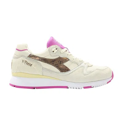 Pre-owned Diadora The Good Will Out X V7000 Caligula 'the Rise And Fall Of The Roman Empire' | White | Men's S