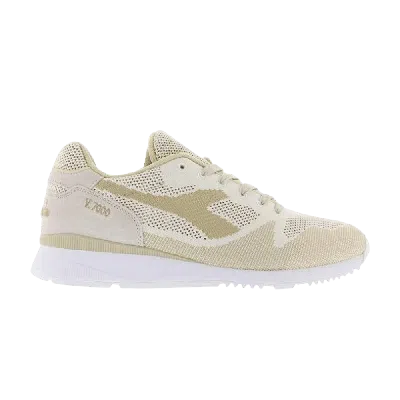 Pre-owned Diadora V7000 Wave In Brown
