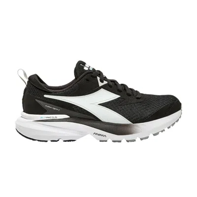 Pre-owned Diadora Wmns Mythos Blushield Vigore 3 Wide 'black White' | Women's Size 10.5
